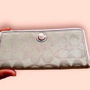 COACH EUC with Sparkle Pink Monogram and Trim 2-side Zipper Wallet